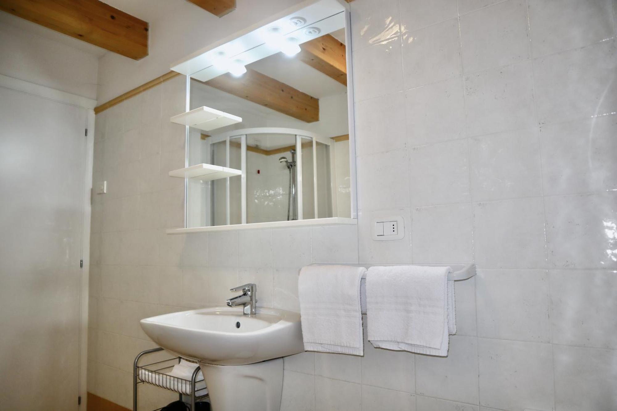 Windshouse Apartments Torbole Sul Garda Εξωτερικό φωτογραφία